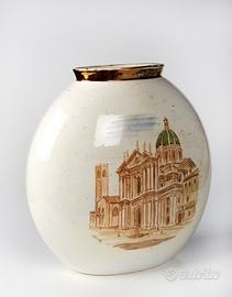 vaso in ceramica e oro zecchino