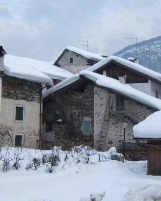 Rustico / Casale di 140 m² a Rivamonte Agordino