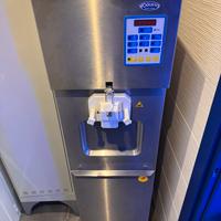 Macchina soft carpigiani.