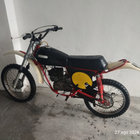 Caballero d'epoca del 1974 tx 241 fantic motor