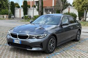 BMW G20 318d 2022 48V 2.0 150cv automatica