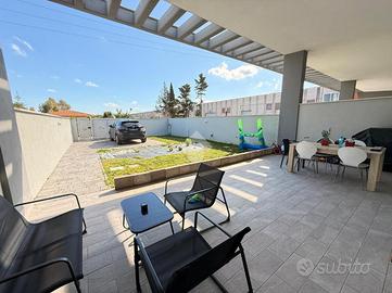 PORZIONE DI QUADRIFAMILIARE A APRILIA