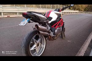MV Agusta Brutale 910 - 2005