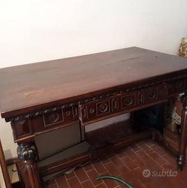 Tavolo in mogano massello