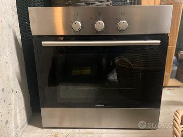 Forno Siemens a incasso in acciaio 66 litri