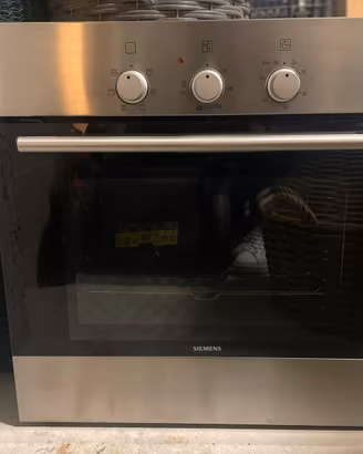 Forno Siemens a incasso in acciaio 66 litri