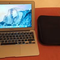 Apple Macbook air 11"