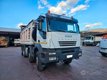 IVECO TRAKKER 450 RIBALTABILE POSTERIORE