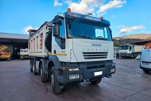 IVECO TRAKKER 450 RIBALTABILE POSTERIORE