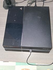 Play station 4 + 2 pad + giochi