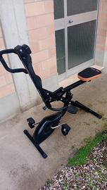 Total Crunch con Cyclette -Attrezzo Fitness 2 in 1