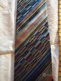 Cravatta Missoni. Udine città.