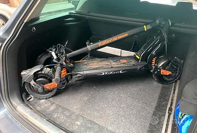 MONOPATTINO KUKIRIN 2000 WATT CON GARANZIA 2 ANNI