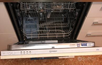 Lavastoviglie incasso indesit