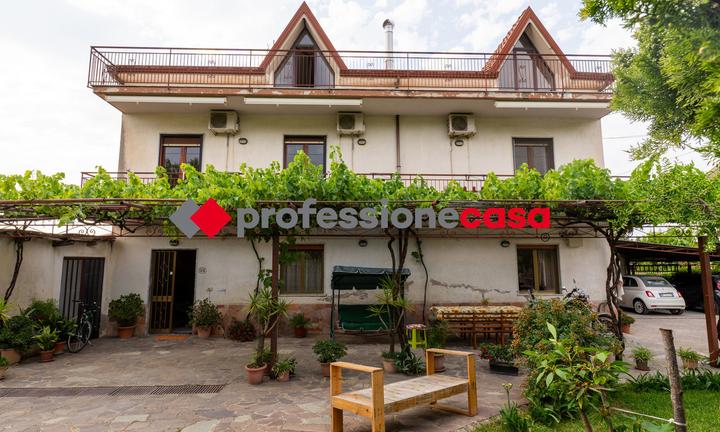 Villa o villino Albanella [Cod. rif 160625VRG]