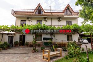 Villa o villino Albanella [Cod. rif 160625VRG]