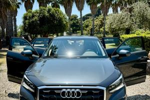 Audi Q2 35 TDI S tronic Business