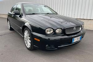 Jaguar X- Type 2. 2 D