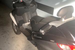 Piaggio Mp3 300 i.e