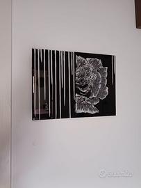 Quadro di design "Rosa a strisce" in acrilico e re