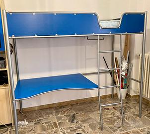 Letto a soppalco con scrivania ikea