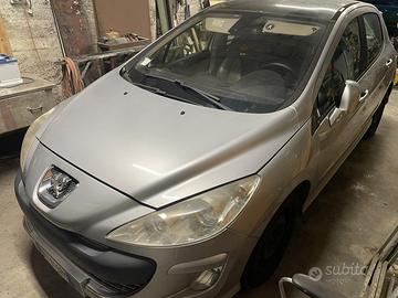 PEUGEOT 308 2.0 HDi 5p. Féline