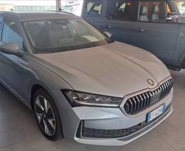 SKODA Superb Wagon 2.0 tdi Style 150cv dsg