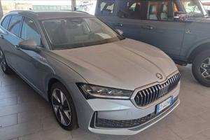 SKODA Superb Wagon 2.0 tdi Style 150cv dsg