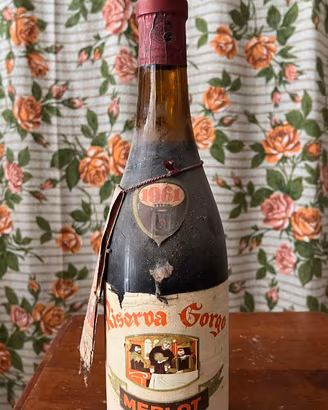 Vino merlot da collezione