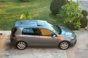 Volkswagen golf 6 highline con all’estimento GTD