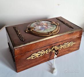 Ferdinando Pogliani (1832-1899) cofanetto in legno