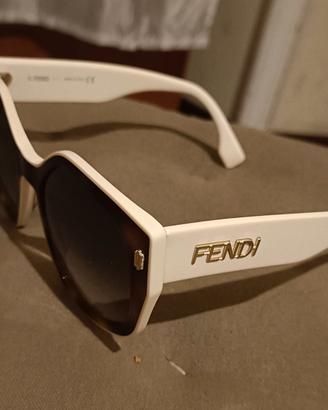 Occhiali Fendi Bold