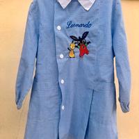 Grembiule asilo tg 2 e 4 anni con ricamo Leonardo