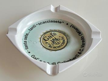 Posacenere publicitario da Mebel