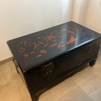Baule Antico Cinese in Legno Laccato Nero