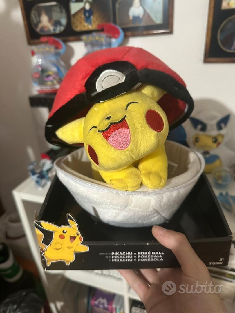 Pupazzo cheap pikachu gigante