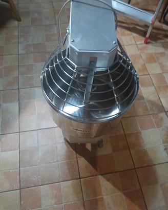 impastatrice professionale 18 kg