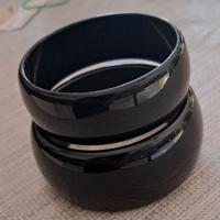 Bracciali nero in plastica 