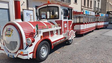 Trenino HAPPY TRAIN - Toyota Hilux 4x4 Euro 6