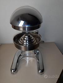 Pressa spremiagrumi manuale