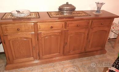Credenze in pino russo