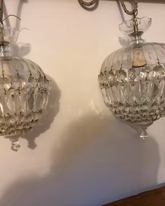 Coppia di lampadari vintage periodo anni 40 -60