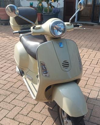 vespa gt 200