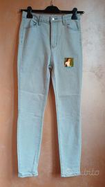 Jeans azzurro chiaro