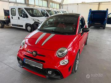 Abarth allestimento tributo ferrari