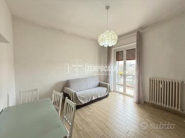 APPARTAMENTO BILOCALE RISTRUTTURATO, ZONA SERVITA,