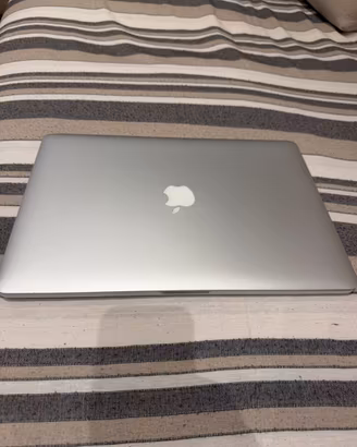 Apple MacBook pro 15 retina