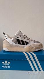 Adidas Originals
ADI2000
