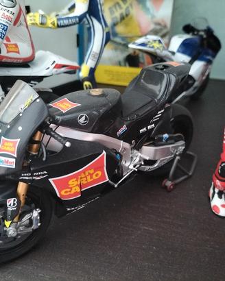 Moto SIMONCELLI 