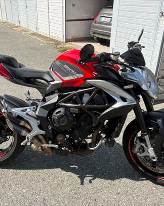 Brutale 800